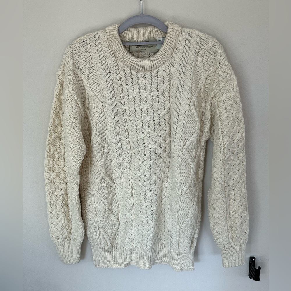 Aran Sweater Market Men’s White Lightweight - Picture 4 of 10